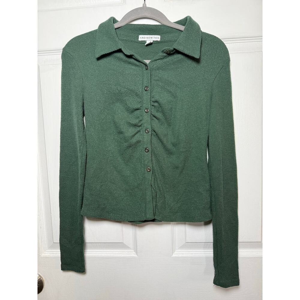 Green Ribbed Ruched Button Front Collared Top Long Sleeve M - Picture 3 of 4